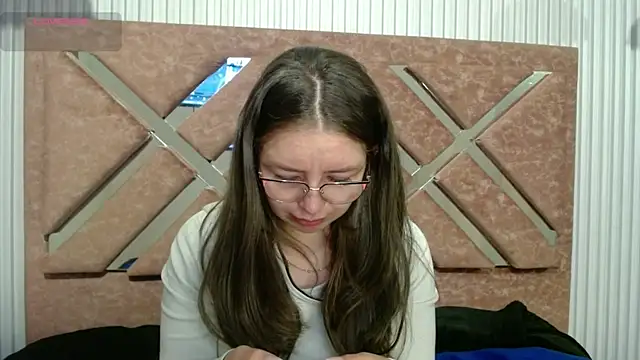  isaabellaa online show from June 12, 12:46 pm