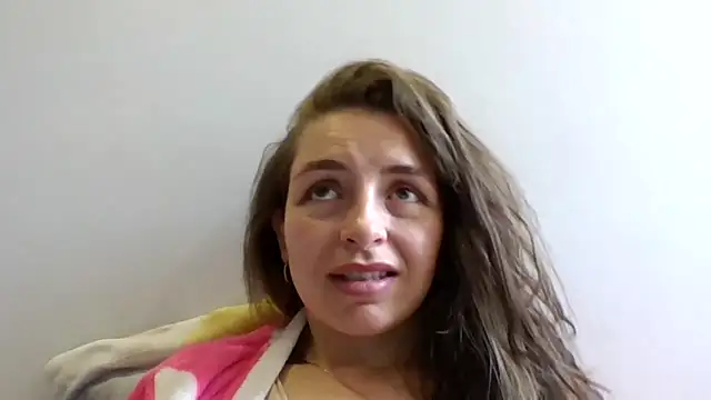  isaabellaa online show from April 28, 1:59 pm