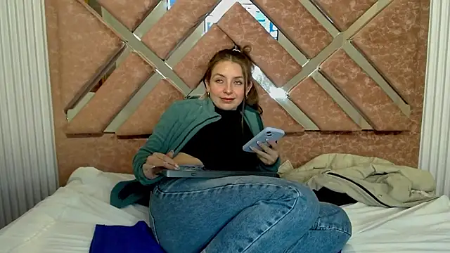  isaabellaa online show from April 26, 2:26 pm