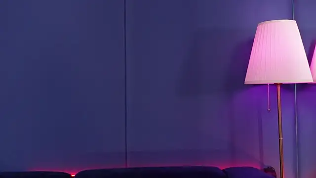 Olivia Collins1 online show from November 16, 9:04 pm