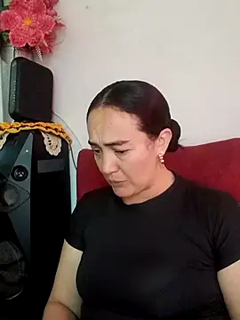 Snapshot of skayhot_ chatting on September 10, 3:01 pm skayhot online show from September 10, 3:01 pm