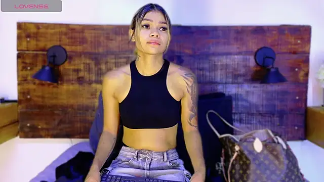 Celeste sanz online show from April 9, 10:20 am