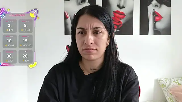 tammyandrade  online show from April 28, 1:15 pm