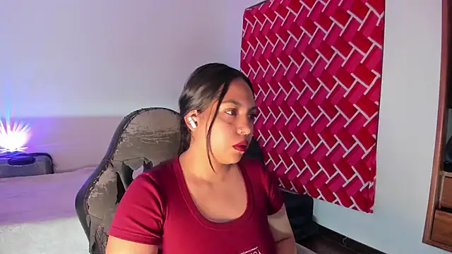 emiily15   online show from March 3, 1:55 am