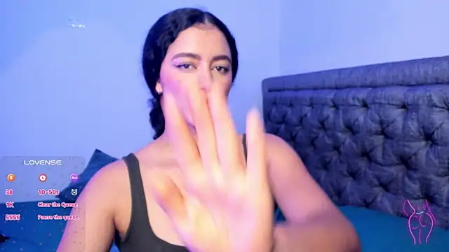 Adhara-zanne online show from December 3, 9:22 am