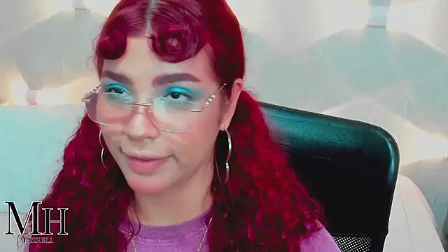 MizzHell online show from April 26, 3:59 am