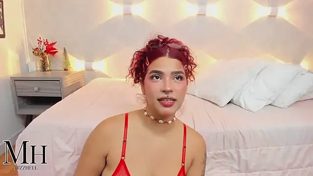 MizzHell online show from December 18, 3:55 am