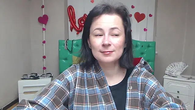 MarieSho online show from April 4, 6:12 am