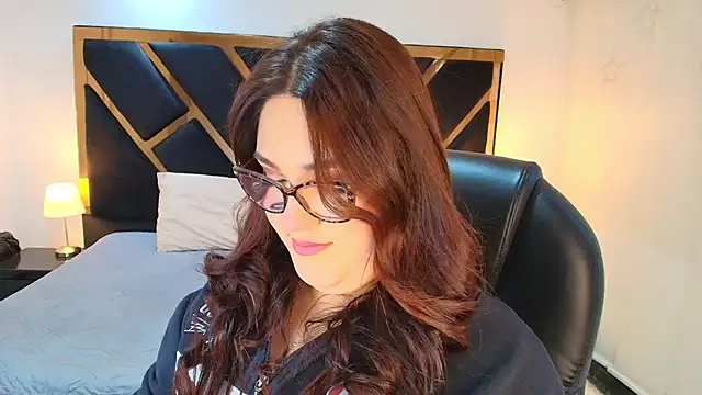 Camiila Osorio online show from April 27, 7:11 pm