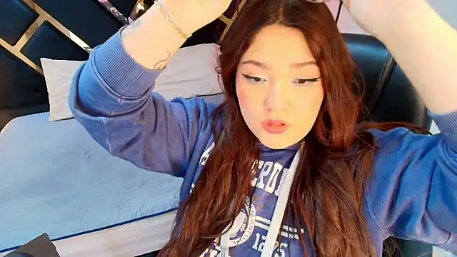 Camiila Osorio online show from April 23, 7:16 pm