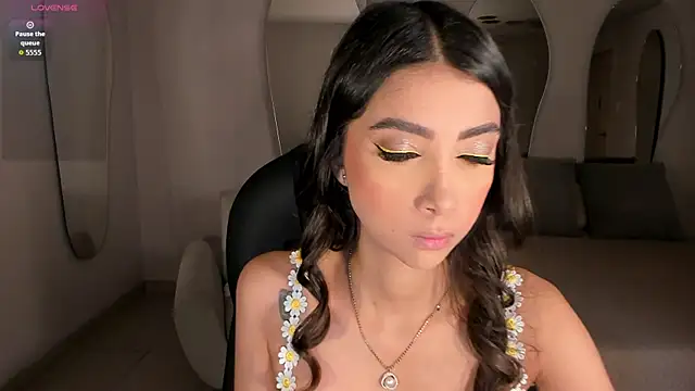 ValeriaVelvet online show from May 28, 12:14 pm