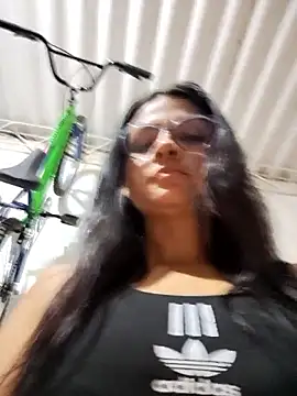 Linda Lars online show from April 8, 2:46 am