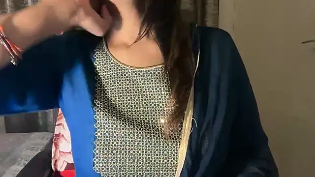 Cupid of Hearts online show from March 14, 6:58 am