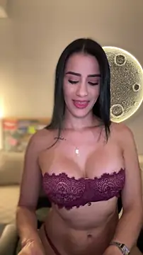 SarahhSmitth1 online show from April 25, 1:08 am