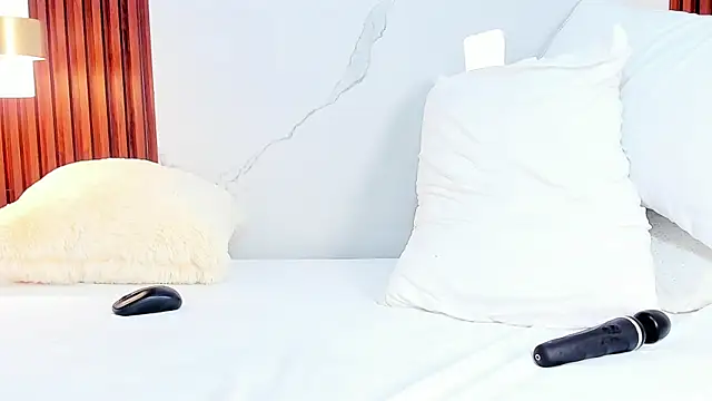 miamiller69 online show from June 3, 2:33 pm