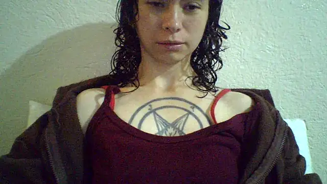 CELEna098rs707 online show from April 25, 8:50 pm