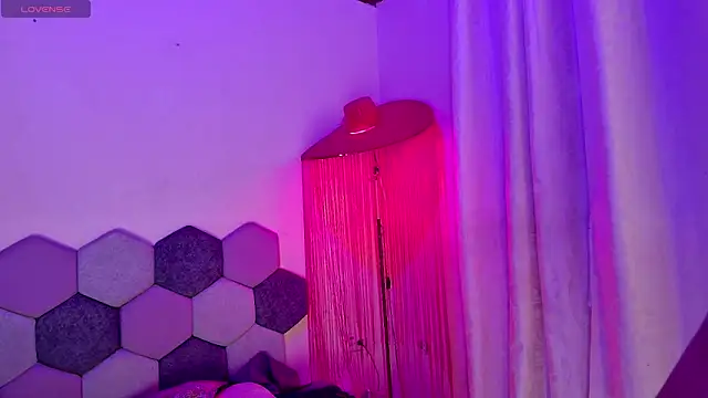 Horny tgn online show from April 24, 6:11 pm