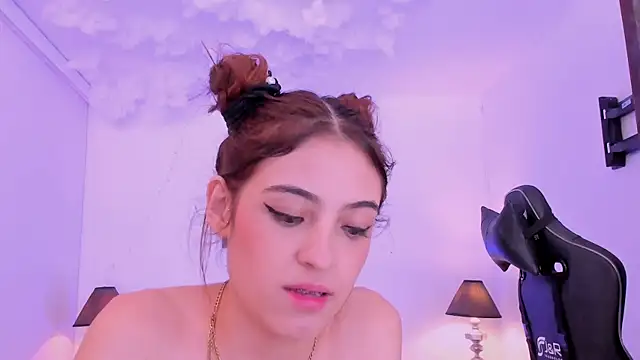 sofiarouge online show from January 10, 6:45 pm