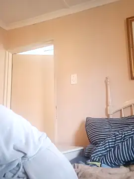 bustybillies online show from April 25, 1:41 pm