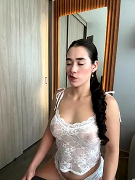 FridaKlein online show from September 21, 4:05 pm