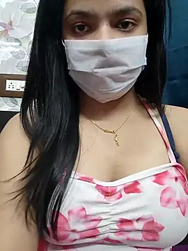 Myloveurvi online show from October 24, 2:35 pm