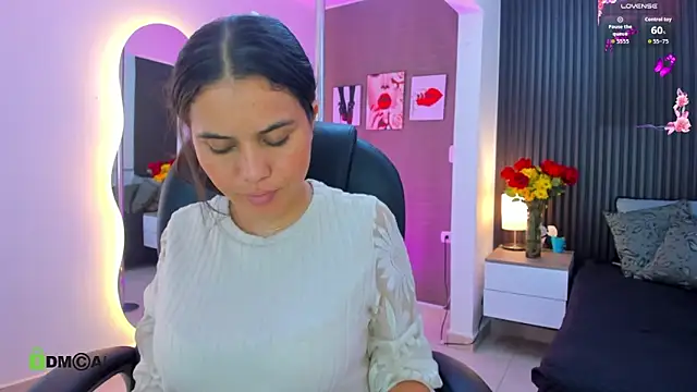 natasha  jackson online show from April 16, 3:44 pm