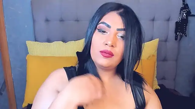 AmyCubes online show from April 25, 3:31 pm