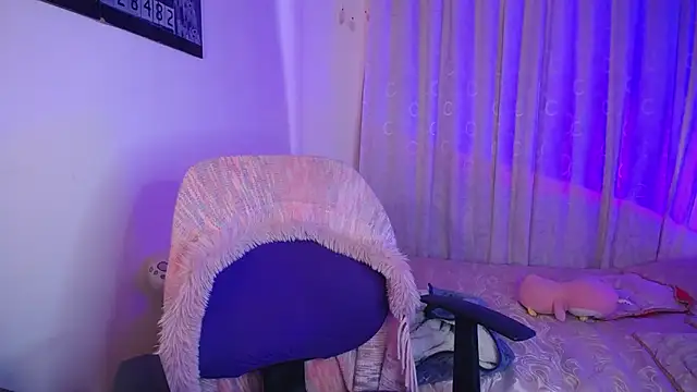 Lu perez online show from March 3, 10:38 pm