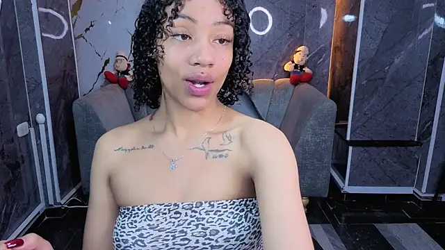 Violeth b online show from April 24, 1:14 pm