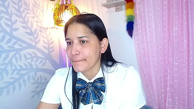 Alison Wiley online show from April 25, 9:01 am