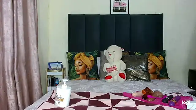 quenliyasa online show from April 26, 6:27 pm