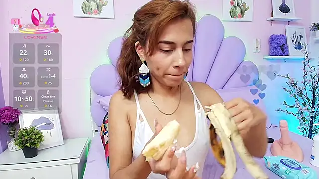 HannaPretthy online show from September 12, 2:02 pm