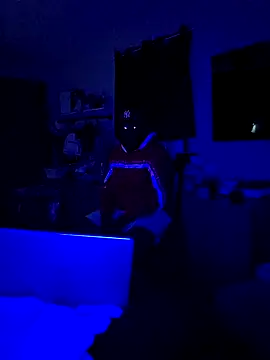 Stayinalive1992 online show from October 29, 5:23 am