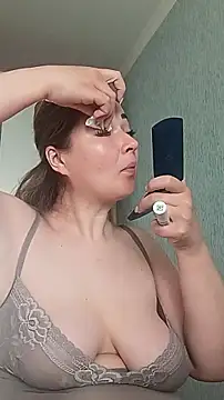 pussyCat t online show from April 28, 4:05 am