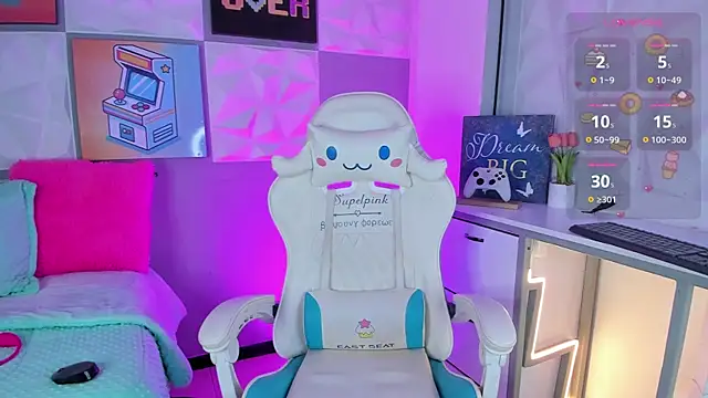 Amber villalobos  online show from April 16, 3:51 am