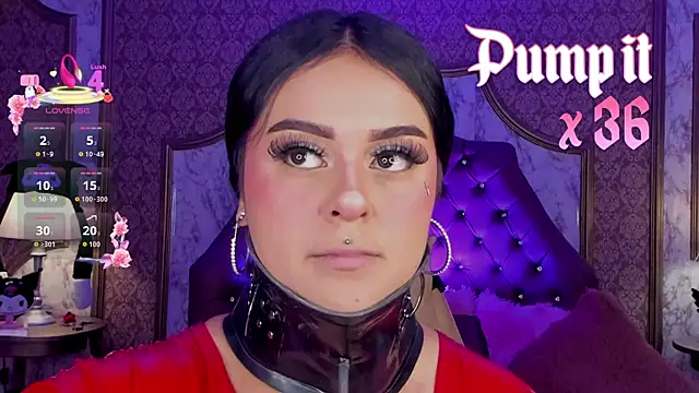 SoffiQueen online show from April 20, 2:42 pm