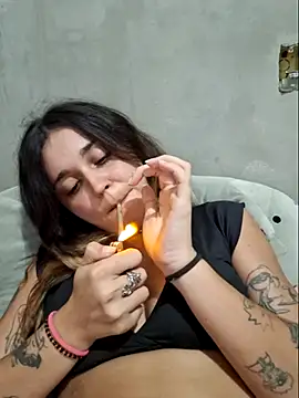 luuhcat09 online show from February 12, 4:08 pm