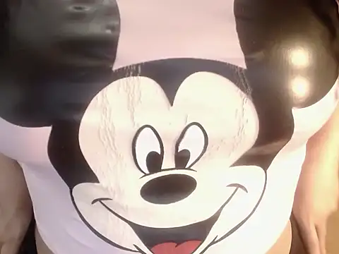 Sofiacowperx online show from November 20, 12:50 pm