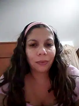 Carliina Soussa online show from November 16, 1:07 am