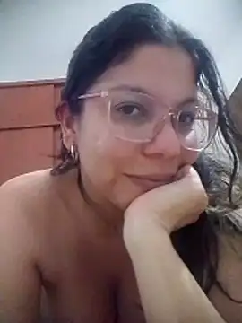 Carliina Soussa online show from April 24, 12:02 am