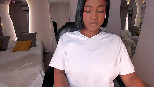 SavannahStorm online show from March 25, 8:12 pm