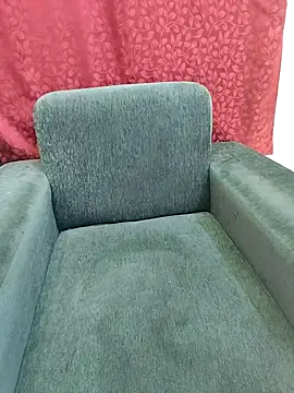 Cute Kritika online show from April 24, 12:30 pm