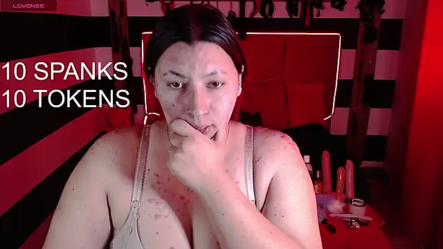 Lava Vulcain online show from October 3, 5:07 pm