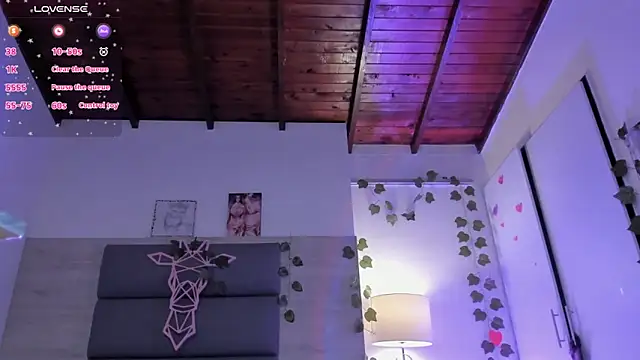 BonnieAnderson  online show from September 15, 10:17 pm