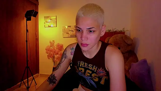 Charlee pink online show from April 21, 7:26 am