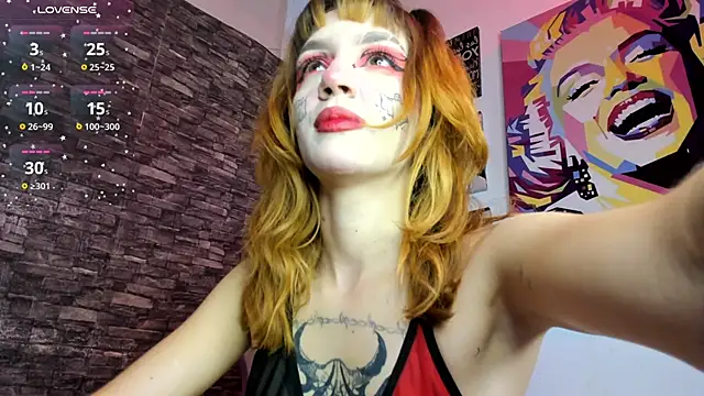 katt  black   online show from October 27, 8:58 pm