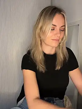 Milla  one online show from December 19, 10:07 am