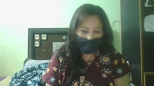 couplesuni online show from April 22, 10:34 am