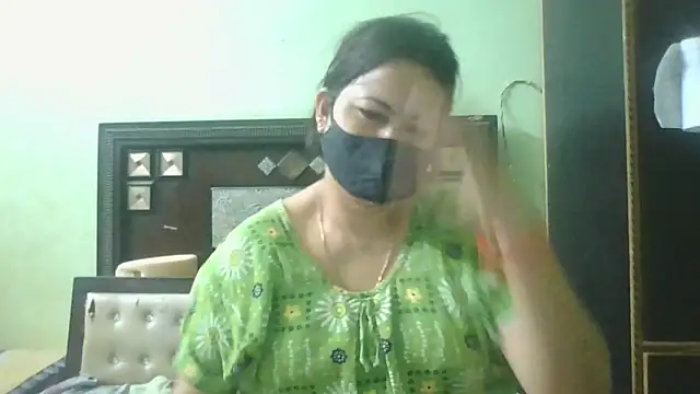 couplesuni online show from April 27, 1:57 am