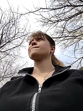 astiSWEET online show from April 4, 8:35 am